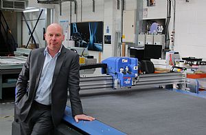 Print Specialist Yields Benefits of DYSS Digital Cutting Table