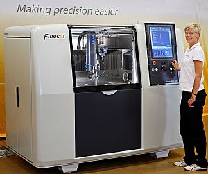 Rainford Gives Micro Waterjet Machine UK Premiere at MACH 2018
