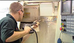 ACS Shows Machine Cleaning Innovation at MACH 2012
